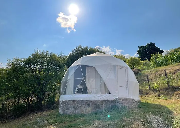 Yenokavan Glamping