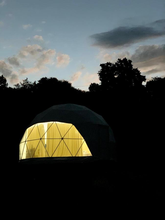 Luxury tent Yenokavan Glamping *